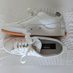 Golden Goose "Yeah" 41